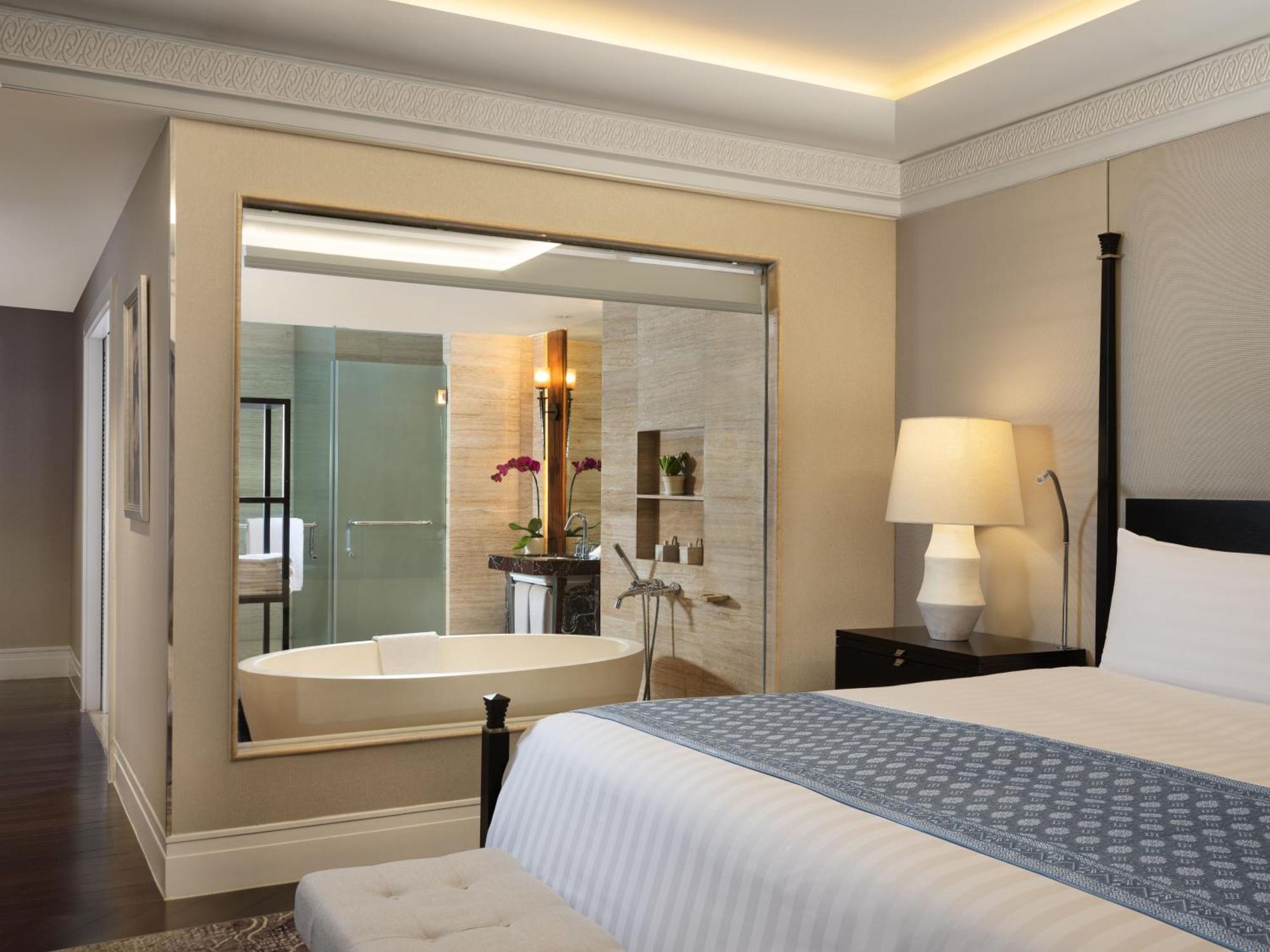 Indonesia Kempinski Hotel 5*
